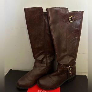 Guess Brown Riding Boot size 8.5